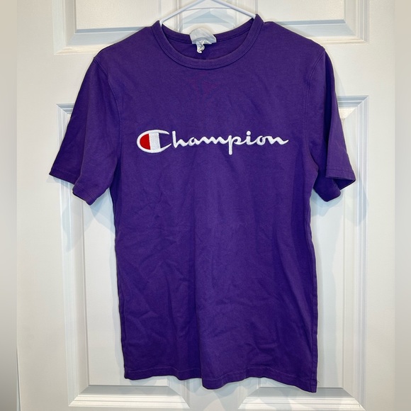 Champion Tops - Champion‎ Womans Tee Size Small